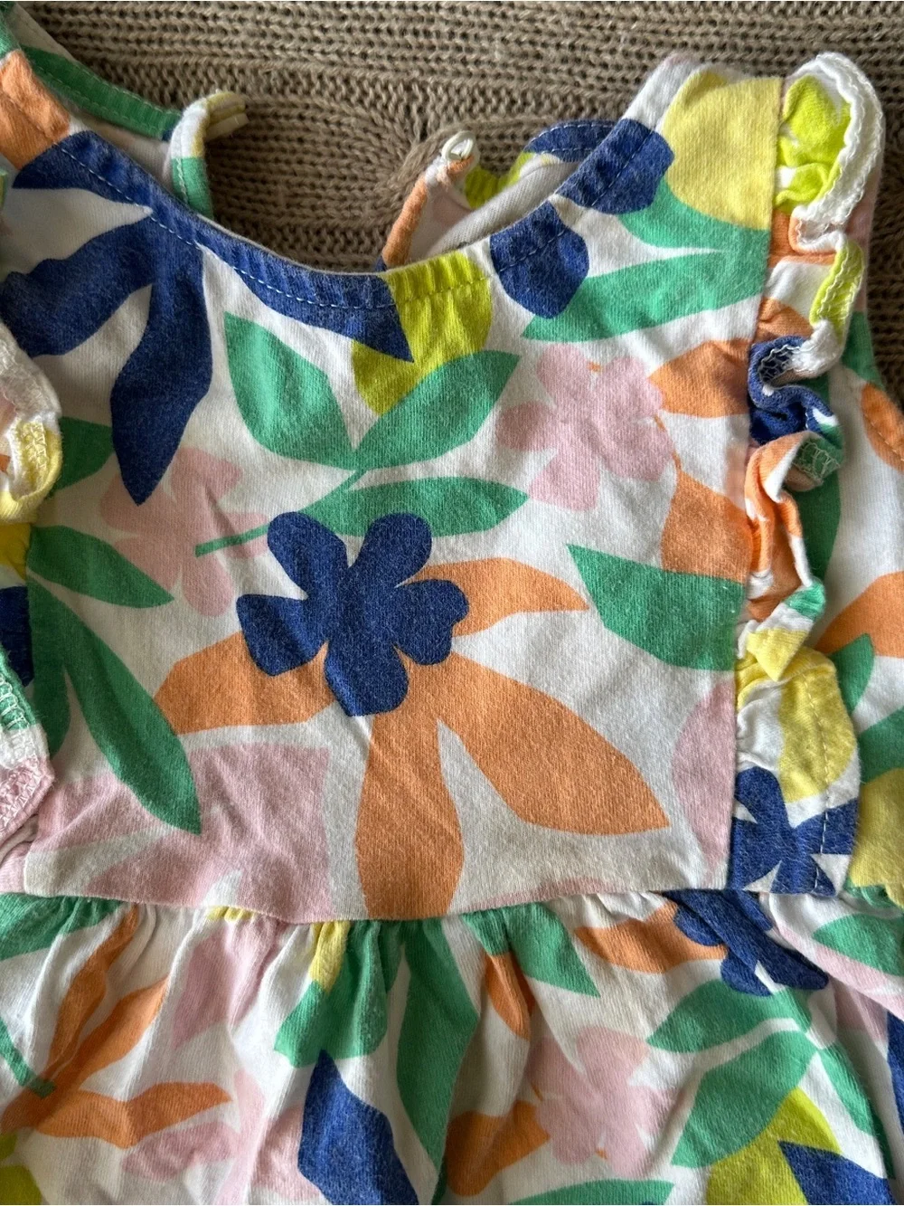 EUC Carter’s 6pc Baby Girl Dress + Bloomer Bundle, Pastel Florals, 18 Months